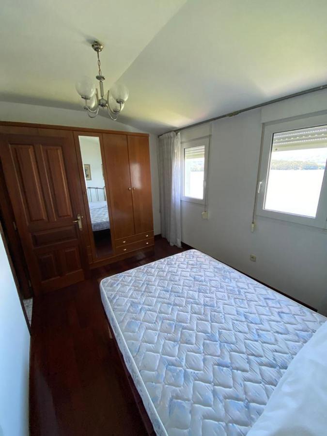 Apartamento Con Vistas Al Mar Y La Montana Santa Marta de Ortigueira Exteriör bild